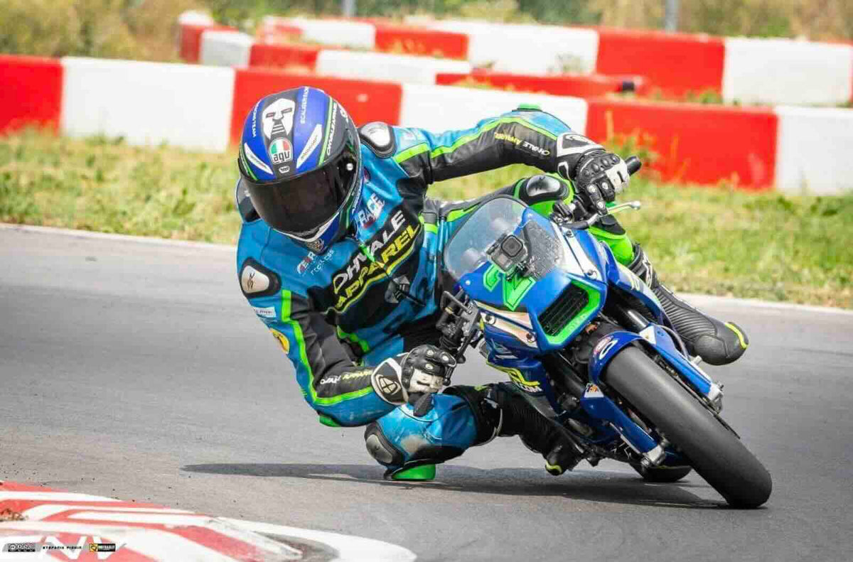 curve in moto